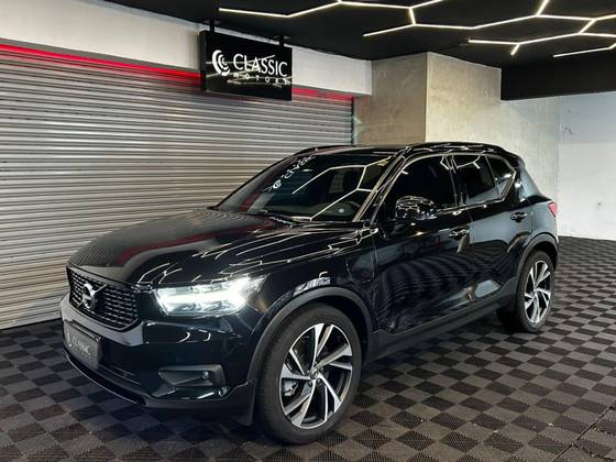 VOLVO XC40 1.5 T5 RECHARGE R-DESIGN GEARTRONIC